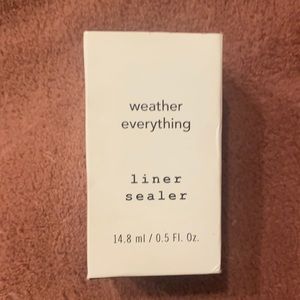 BareMinerals weather everything liner sealer